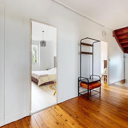 4 Bedroom Gorgeous In Casa de Férias