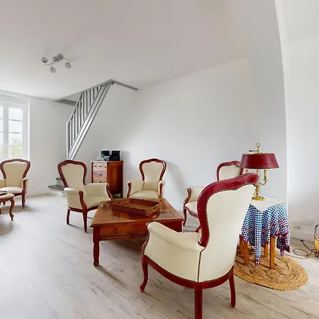 4 Bedroom Gorgeous In *