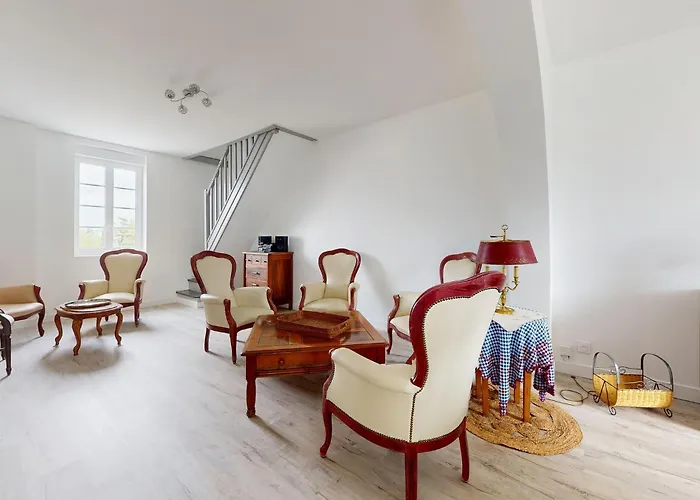 4 Bedroom Gorgeous In *